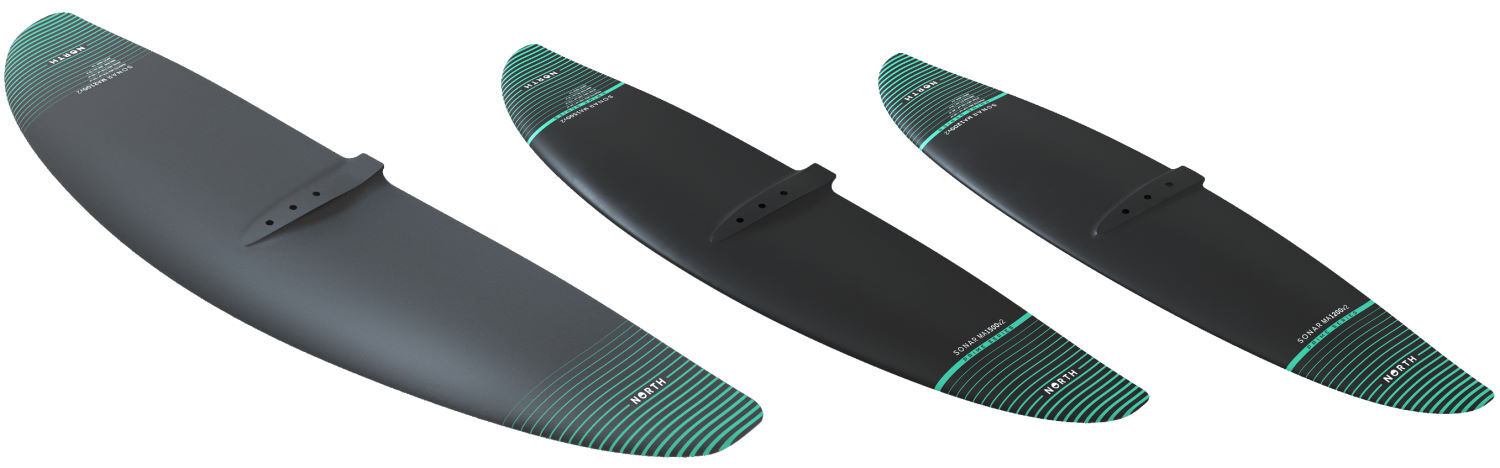Three foil front wings, each a bit smaller than the other.