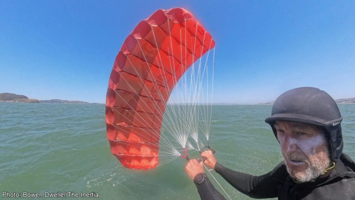 Flying the Aeryn P1 parawing