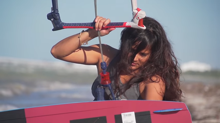 Crystal Vaness - Progreso Mexico - Yuckite: Destinations EP01