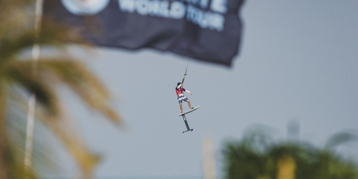 Hugo Wigglesworth at GKA Kite World Tour