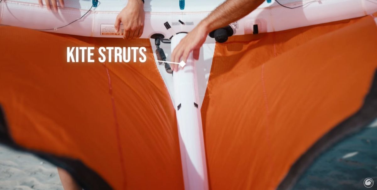 Closeup of the struts on the Cabrinha Nitro