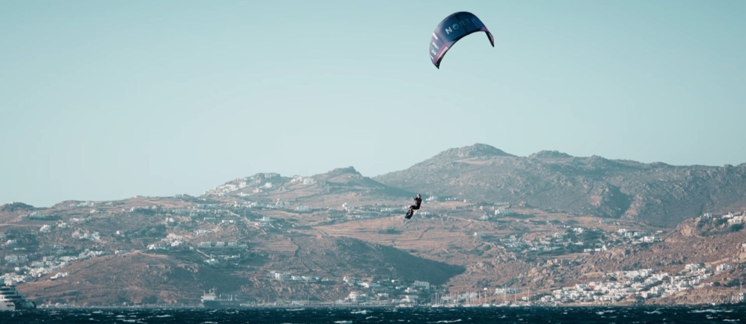Looping with the 2027 North Orbit Kite