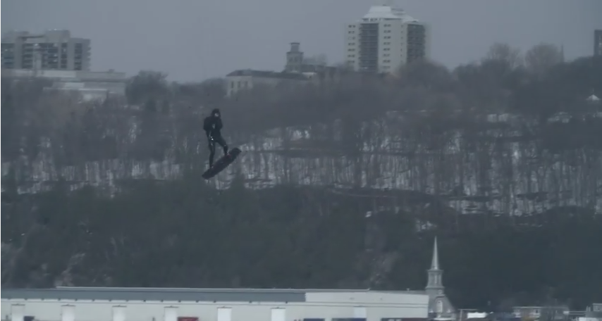 Extreme Kitesurfing - Men vs. Ice