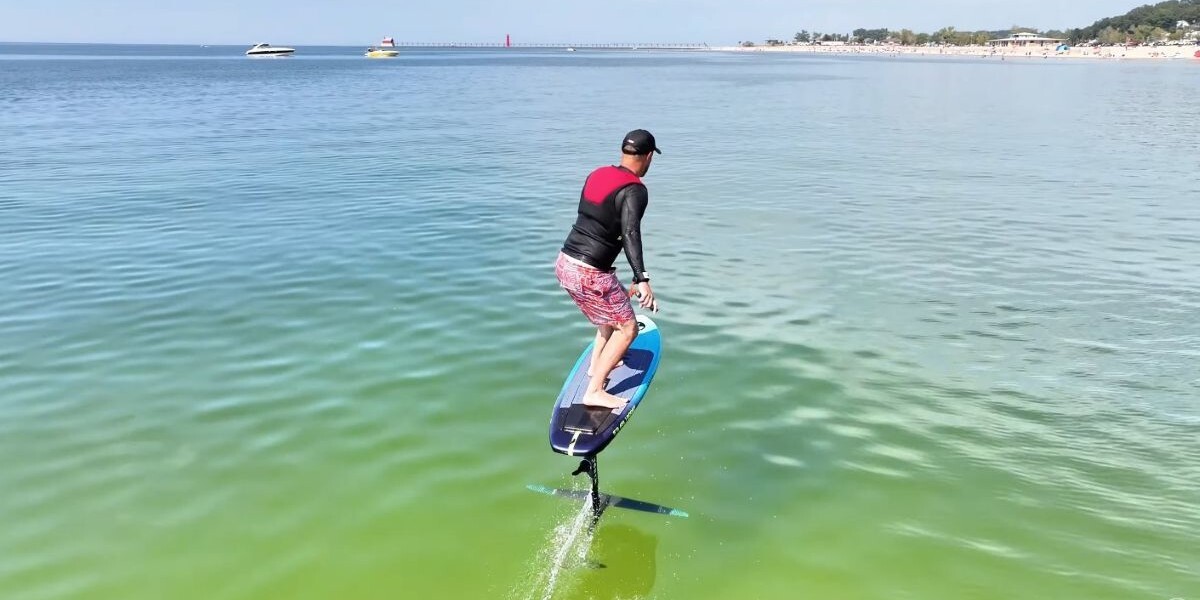 Ryan using the "Ollie Up" technique