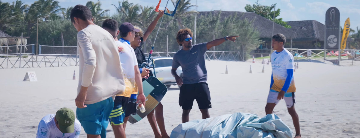 Mitu loves organizing the strapless big air event. Event organizer Mitu Monteiro points out the race route to competitors.