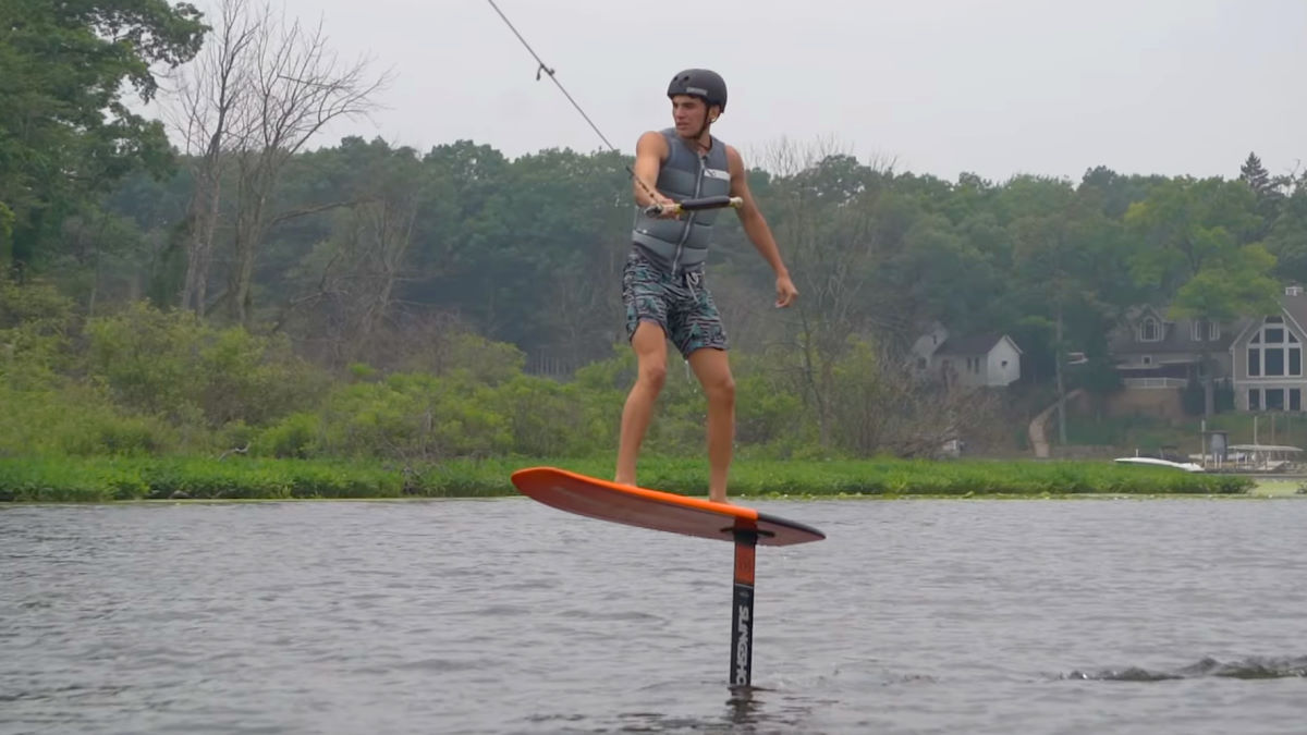 Wake Foiling Mast and Stance Positioning MACkite Boardsports Center