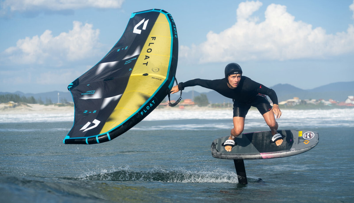 If you're really ripping a wave, sometimes a wider stance can be helpful Banking a hard turn with a wing.